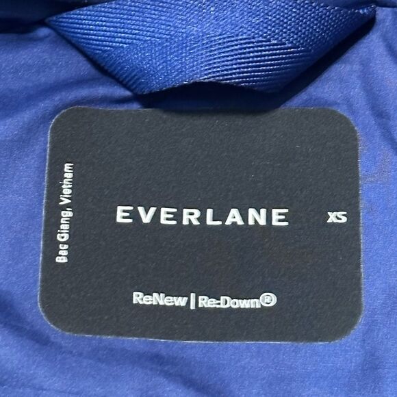 Everlane The Re:down Puffy Puff Jacket - Picture 5 of 6